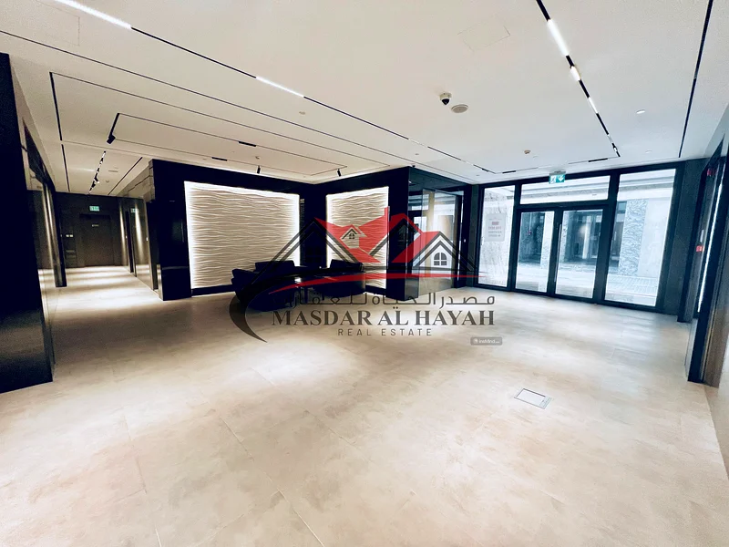 Premium Quality Unit | Mid Floor | Balcony wardrobe Parkin | Hearts of School Zone63812426528771112