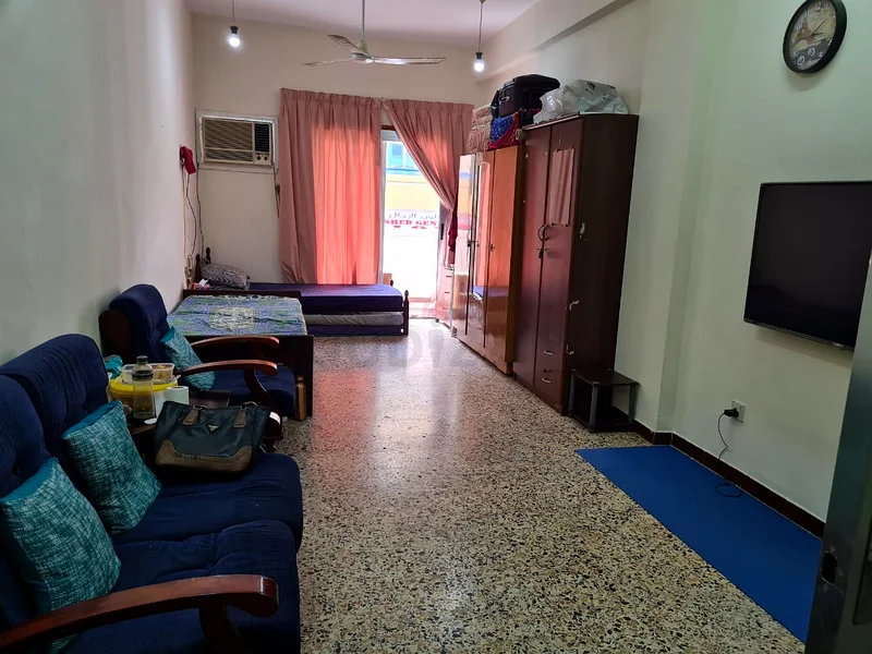 Executive Bed Space for Female63796158853762112