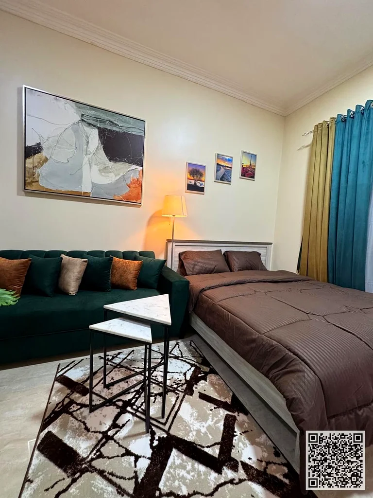 Studio apartment, With separate kitchen, fully furnished new, open view balcony, all services included, ready to move in, prime location63837374949505111