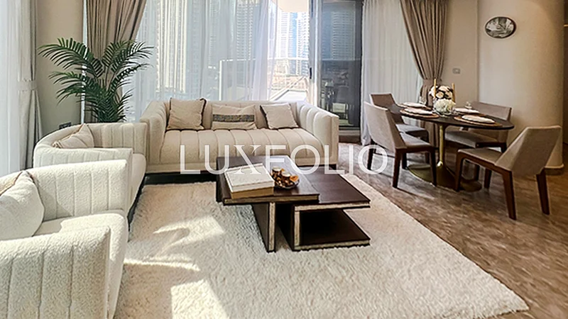 Modern | Upgraded | FULL marina view| VACANT now64036737196674110
