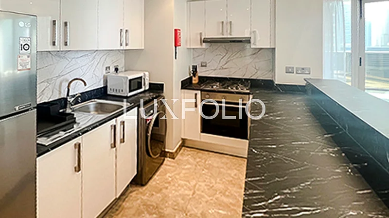 Modern | Upgraded | FULL marina view| VACANT now64036737196674112