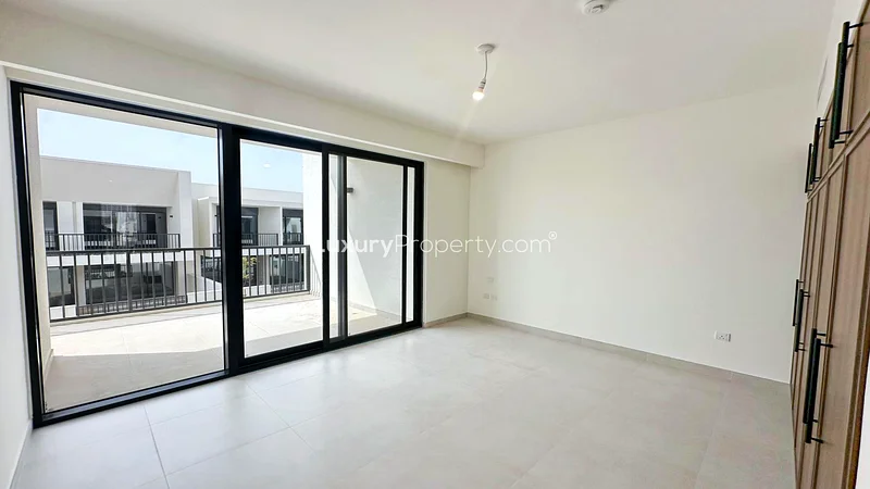 Vacant | 3 Bed Plus Maid | Well Kept Unit63737641143554114