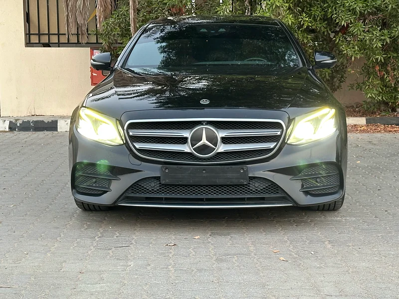 Mercedes-Benz E300 201863612088729603112
