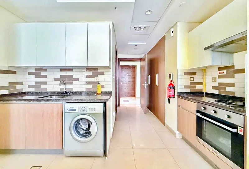 مؤثث بالكامل | بدون رسوم مبرد | جاهز للانتقال64211121397506111