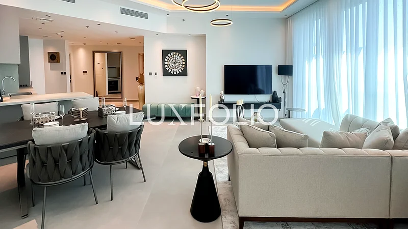 Upgraded High Floor | 2 + Storage | Vacant64040916002305110