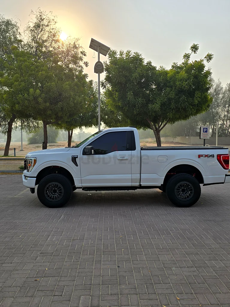 Ford F-150 XLT Sport 2022(5.0L V8) GCC63612082664961113