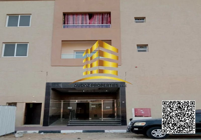 Commercial residential building for sale in Al Jurf Industrial 3,63868309578626114