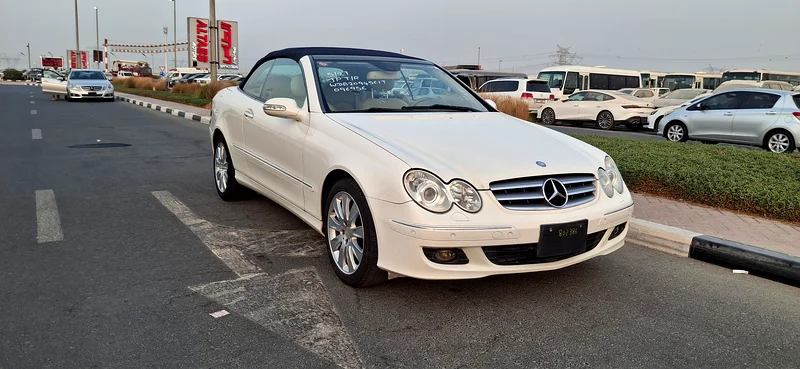 Mercedes Benz CLK 350 model 2008 good condition input Japan 4.B.garid63612088021122112
