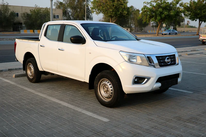 Nissan Navara SE 2022 | Automatic | 4×4 | GCC Specs | Well Maintained63612793518465111