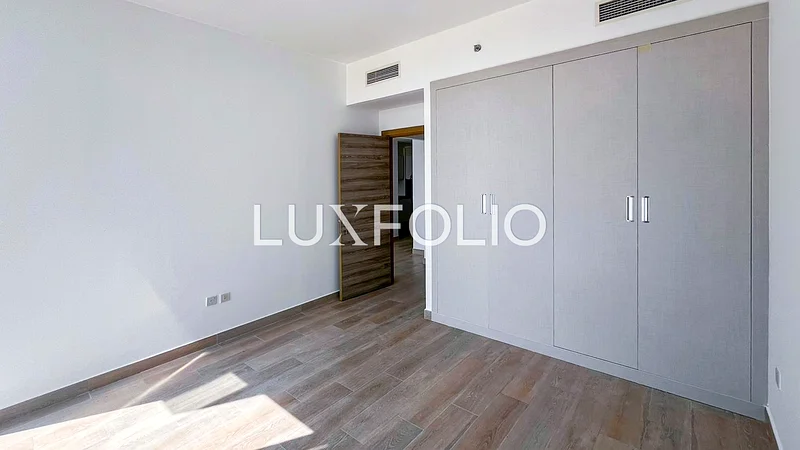 Pool View | Spacious Layout | Available Now63780354272385111