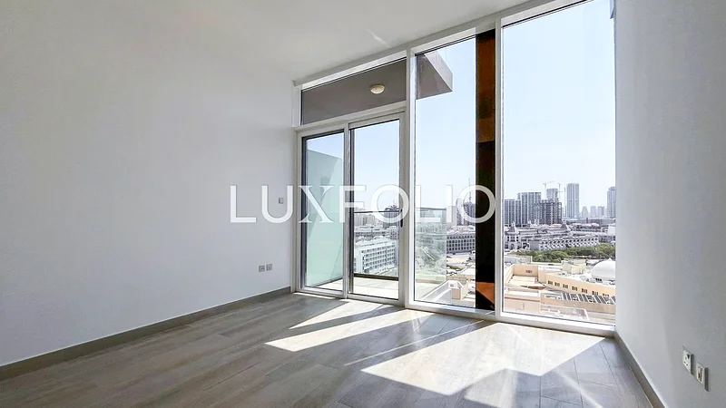 Pool View | Spacious Layout | Available Now63780354272385113