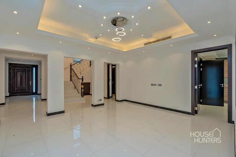 Extended | Upgraded | Vacant Corner Plot63919448601987114
