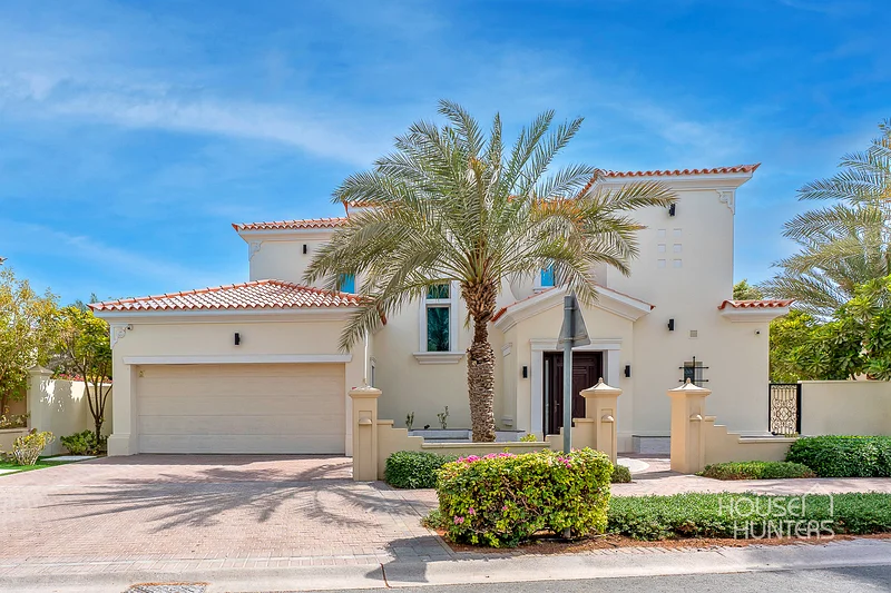 Extended | Upgraded | Vacant Corner Plot63919448601987113