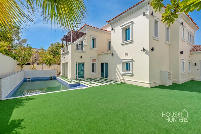 Extended | Upgraded | Vacant Corner Plot63919448601987110