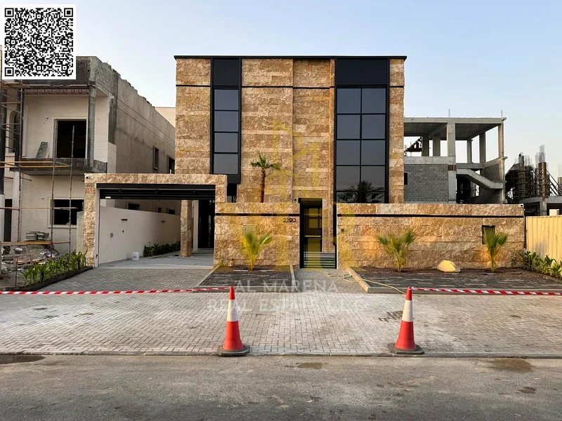 🏡 للبيع: فيلا فاخرة في الحليّا – عجمان | طابقين | تصميم حديث | 5 غرف نوم رئيسية | مجلس + قاعتي جلوس عائلية | مطبخ عصري | منطقة جلوس خارجية63872298201089110
