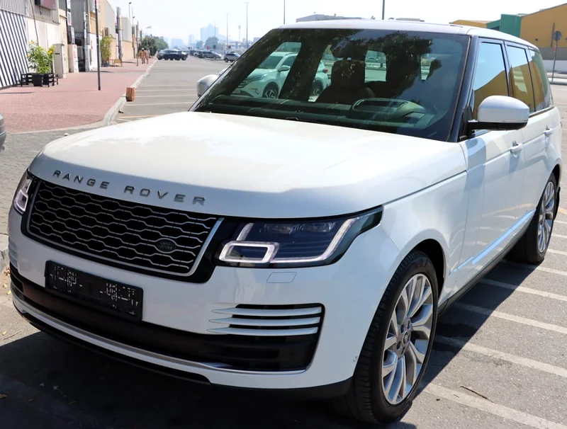 GCC - Originally Al Tayer sold Range Rover Vogue SE 2018.. Immaculate condition !!63612090121217111