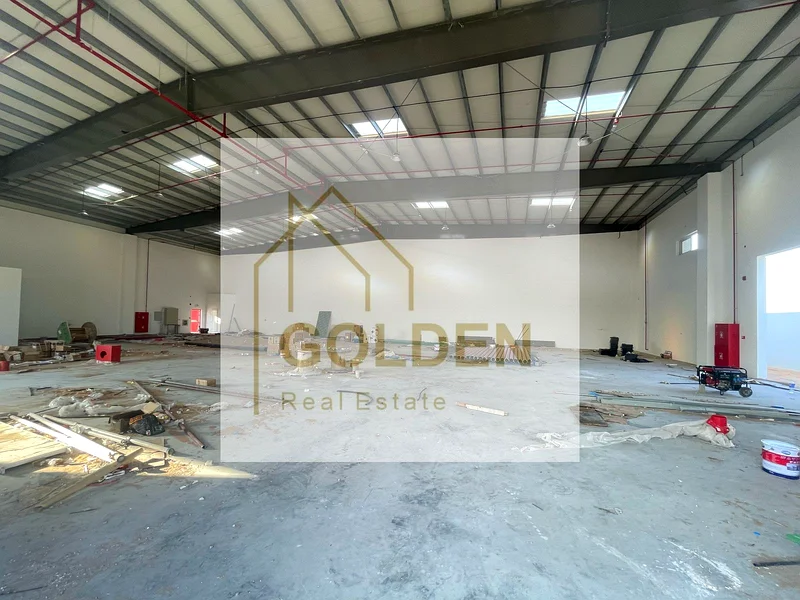Spacious Warehouse for Rent in Al Saja’a Industrial Area – 5,552 Sq. Ft.63622732895874113