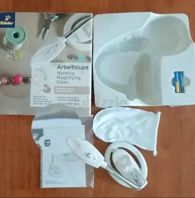 Kids board Magnifying glass with the table clip