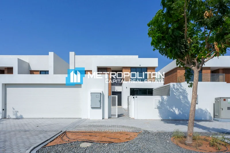 4BR Villa |Premium Finishing| Luxury Amenities63850529617027112
