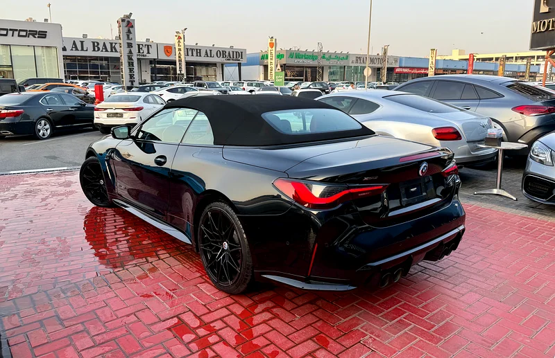 BMW M4 Competition63612092688642112