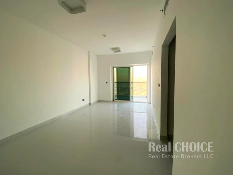 Investor Deal | Large | High Floor| Skyline Views63978598061057112
