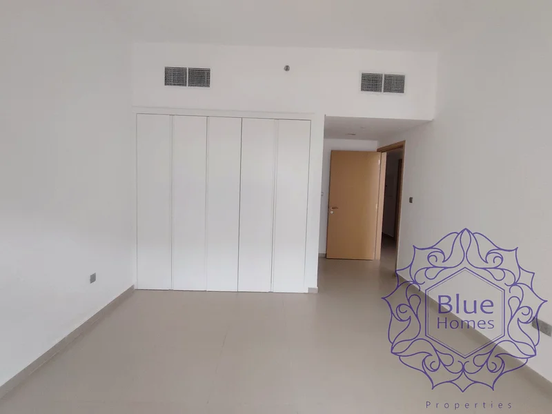 OPEN LAYOUT | 1BHK |STORAGE | KIDS PLAY ARIA |BALCONY | GYM&POOL AVAILABLE ON INSURANCE METRO63743604793858114