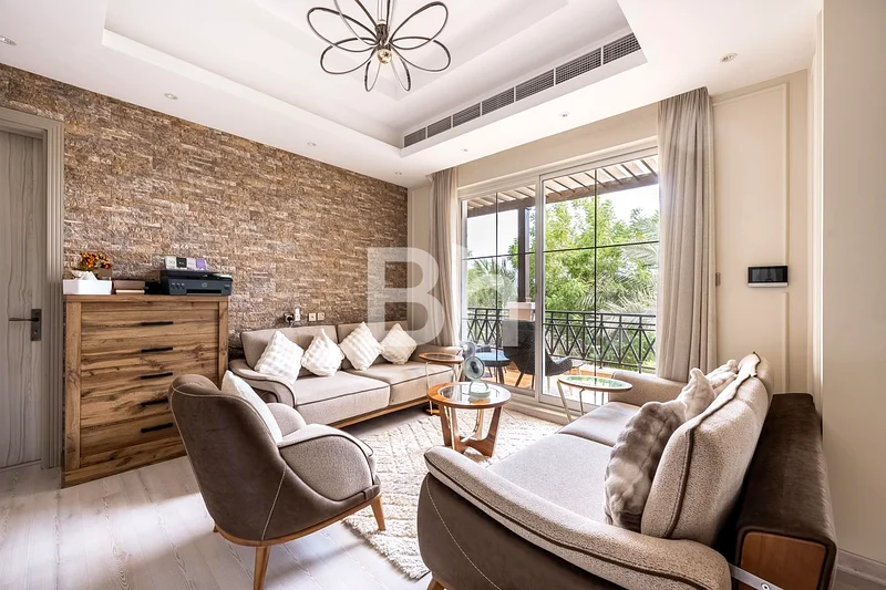 خاصة | قبو | جناح رئيسي مضاء بالسماء63917017125377111