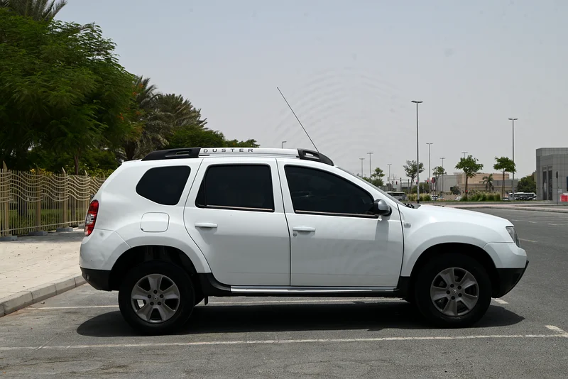 EMI 400 AED/MONTH -  AGENCY MAINTAINED -  RENAULT DUSTER 1.6L V4 2017 - GCC SPECS - WELL MAINTAINED63613733762177114