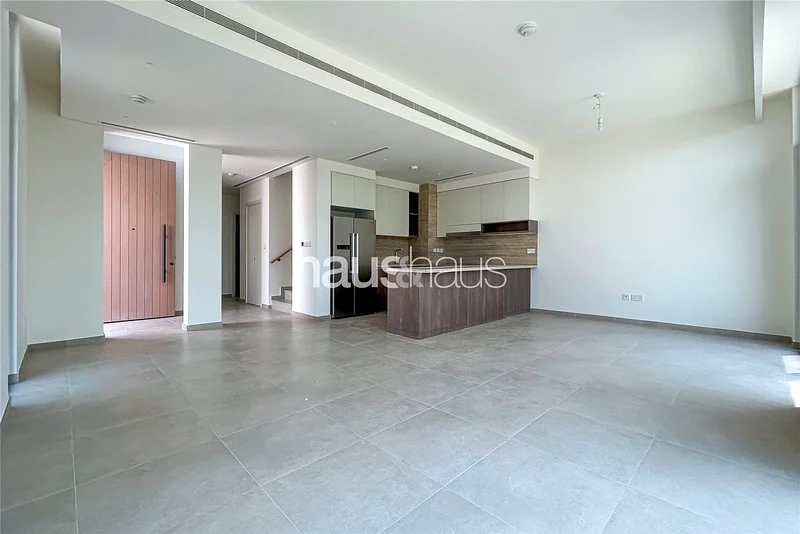 Multi Options | Walk to Pool | Ready |Park Backing63926406408066111