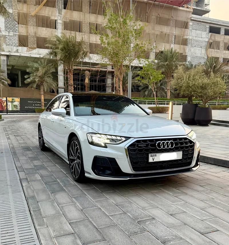 Audi A8 Full option 2022 GCC / under warranty and service contract63612079725441113