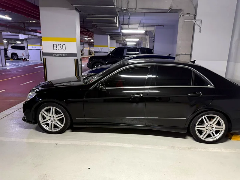 Mercedes Benz E350 immaculate Condition63613134946563111