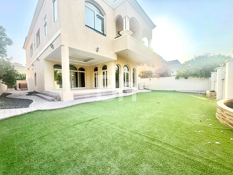 Vacant | Ready To Move | Must See | Spacious63727565370242110