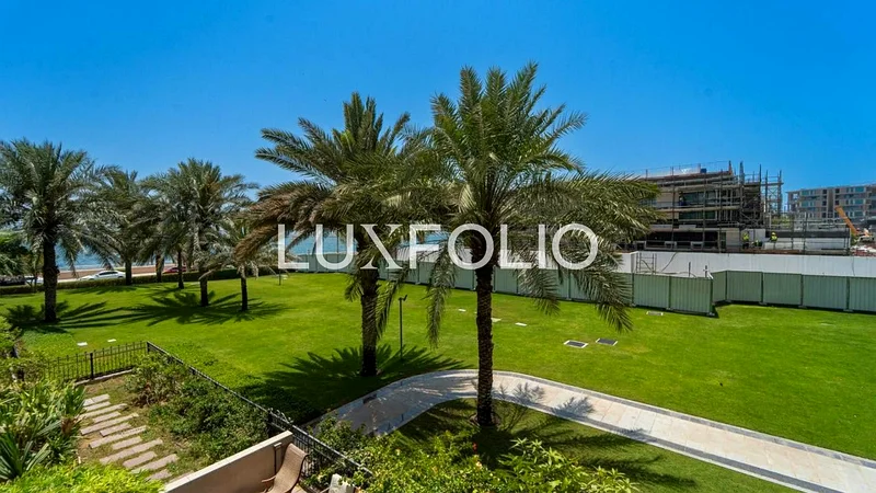Upgraded | Vacant on transfer | Garden View64007437857667110