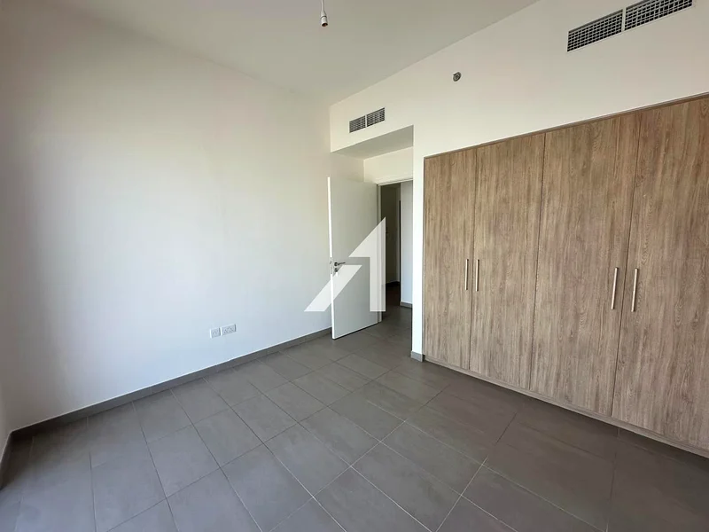 Unfurnished | Well Maintained | Great ROI64043893378818112