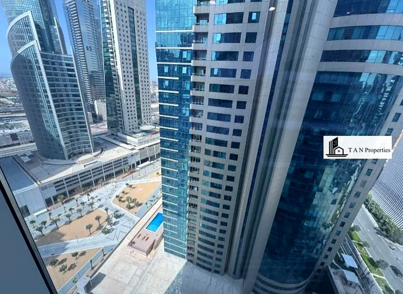 مكتب مجهز بالكامل | مؤجر | بالقرب من المترو63826957159683111