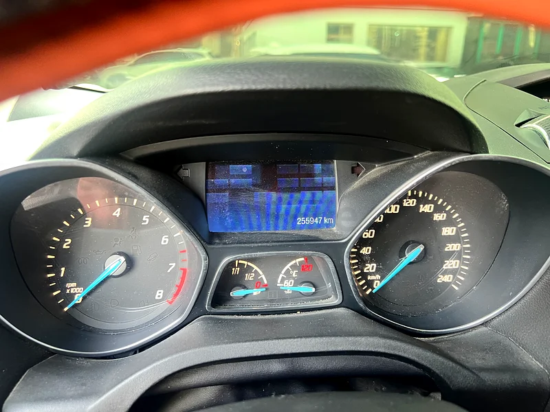 ابوظبي63612083475714112