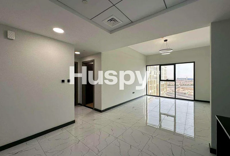 Unfurnished | Available Now | Pool View63737362343553112