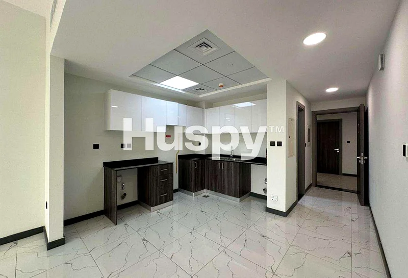 Unfurnished | Available Now | Pool View63737362343553111