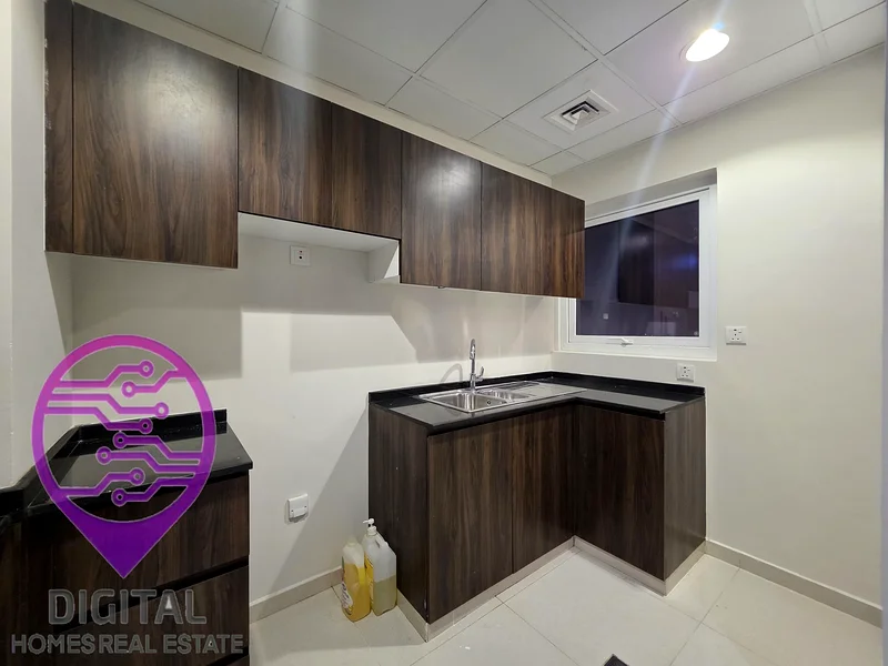 حديثة - فيلا واسعة - أنيقة63741526453634113
