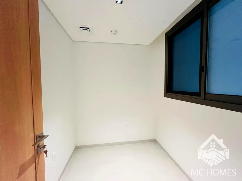 3 غرف نوم + غرفة خادمة | واسع | جديد بالكامل |63766765097601114