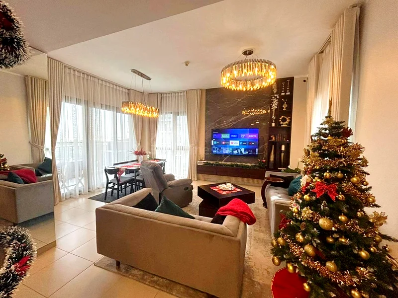 Spacious 3 BR | Pool View | Vacant on Transfer63952184167939111