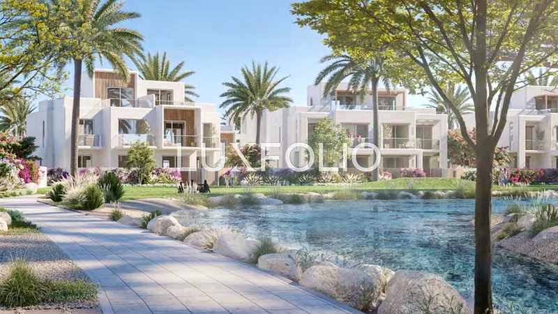 Single Row | On Park | Great Location63946743760386113