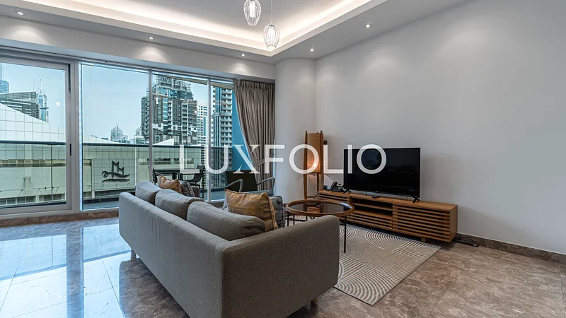 تشمل الفواتير | طابق منخفض | 21 سبتمبر63774419593091111
