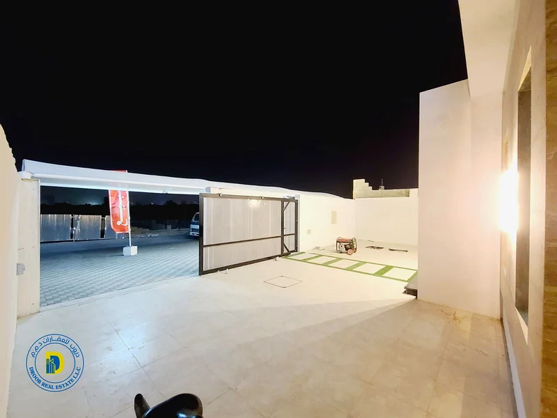 للبيع، فيلا حديثة من 3 غرف في جدة، في منطقة الحرازات 2. السعر يشمل رسوم التسجيل، بدون دفعة مقدمة.63908033054465114