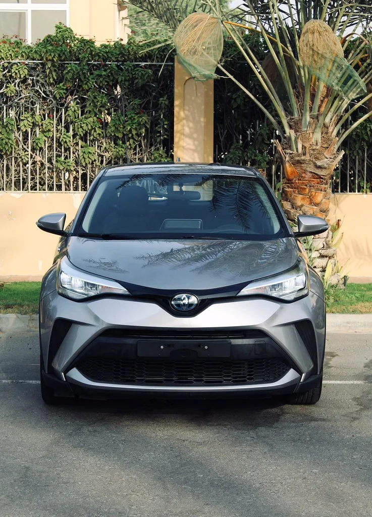 INSTALLMENT GCC TOYOTA C-HR 2020 MODEL (USED CAR) AVAILABLE ON BANK FINANCE.63612447064705111