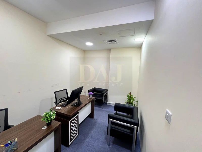 Brand new office |direct from Owner |near to Public Transport63618314890243112