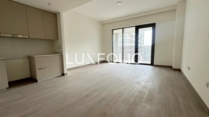 HIGH FLOOR | CHILLER FREE | BOULEVARD VIEW63760310013313111