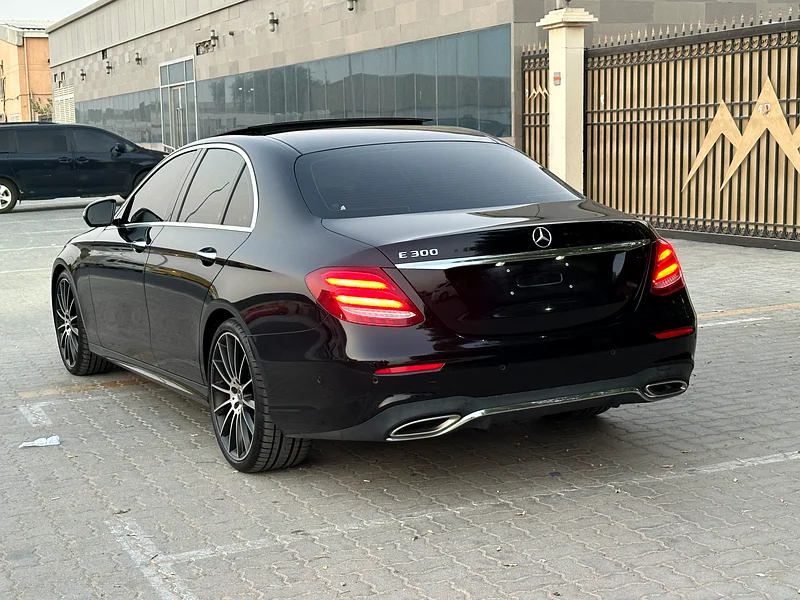 Mercedes-Benz E300 201863612088729603114