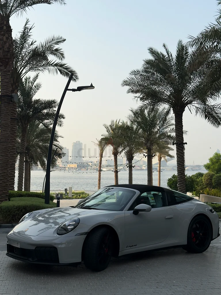Porsche 911 Targa 4 GTS 202563612076423809110