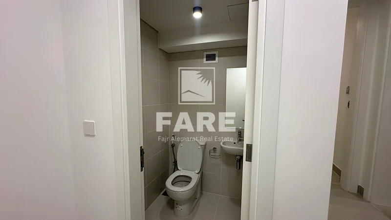 Spacious 3 Bedroom Corner Townhouse for Rent63654746813827113